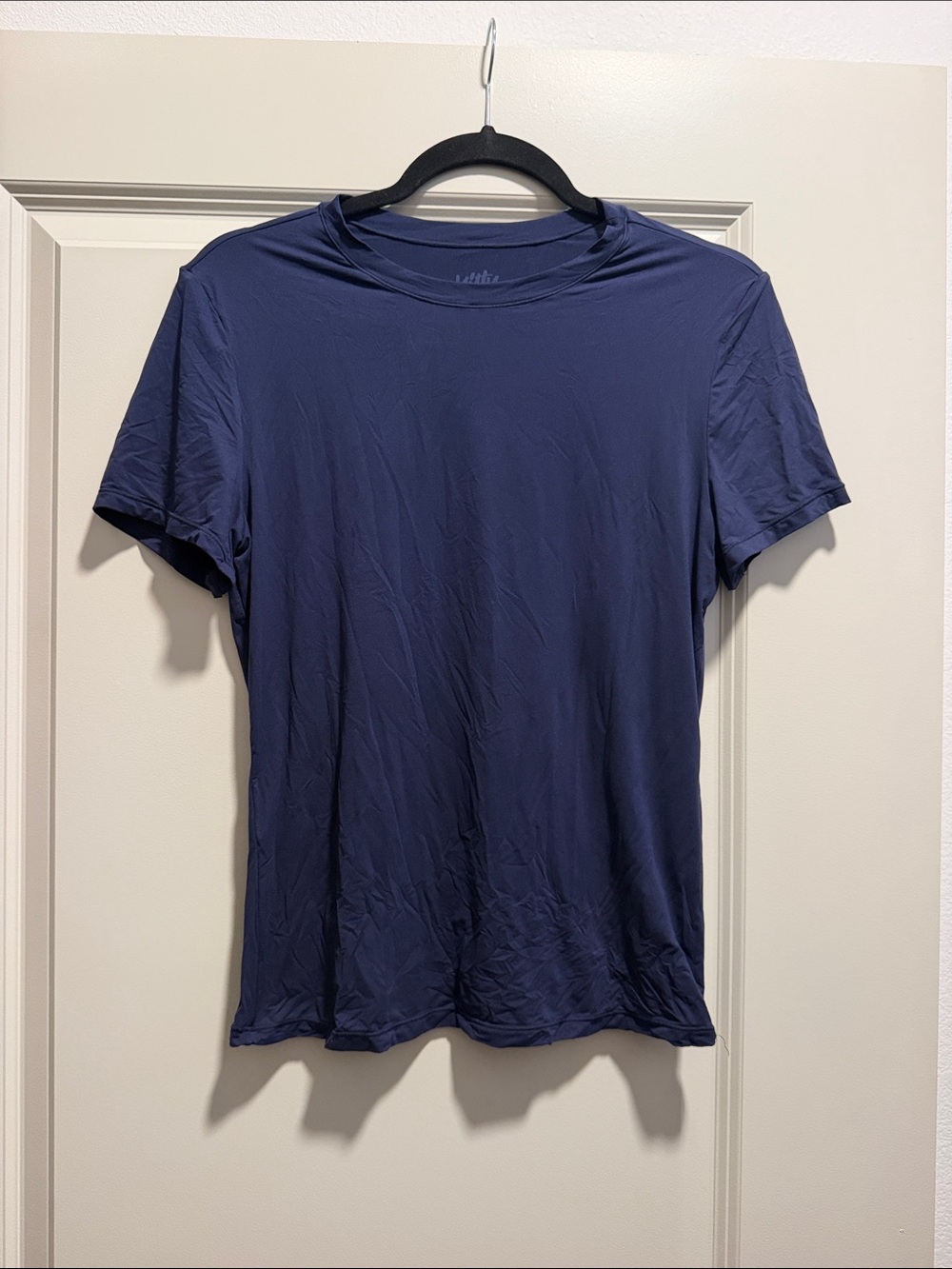 YITTY Women’s Navy T-Shirt, Large